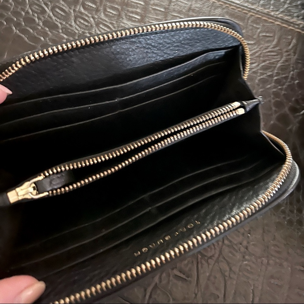 Beautiful wallet in great condition